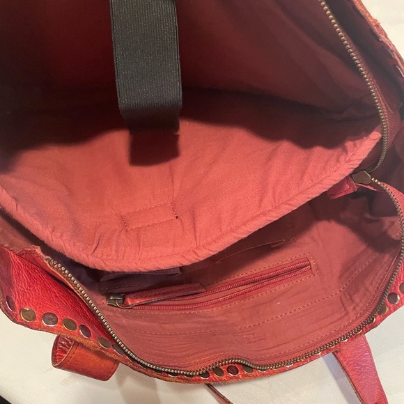 Lombard Computer/Shoulder Bag - Picture 5 of 7